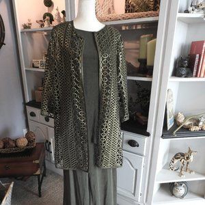 Chico size 2 Travelers collection open weave jacket pants and shell